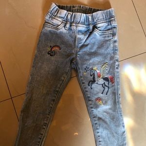 Toddler girl size 5 slim leggings jeans